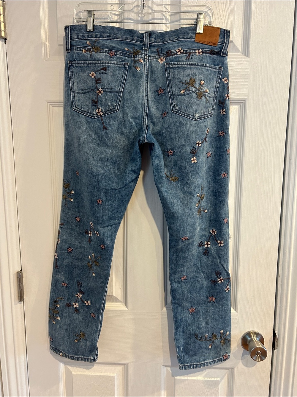 Lucky Brand Embroidered Distressed Sienna Slim Boyfriend Jeans